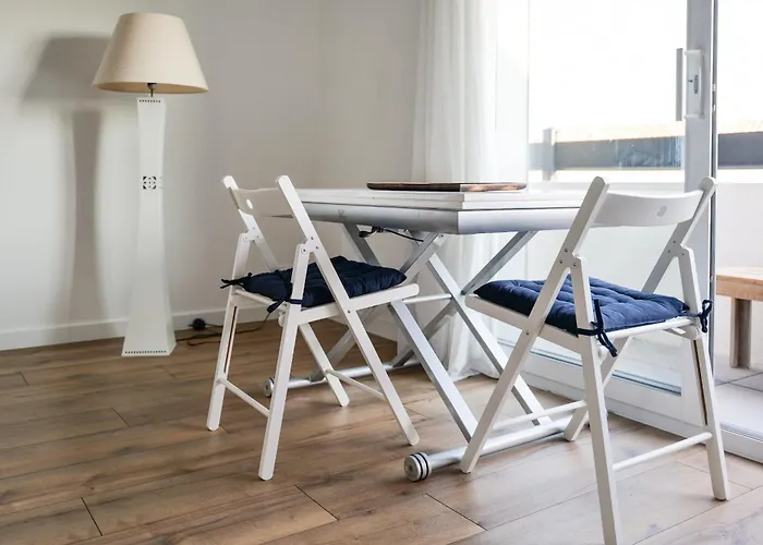 Joli Avec Balcon - 2 Personnes Apartamento